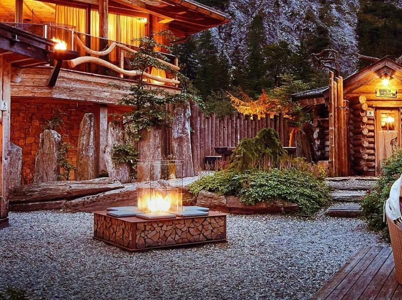 The Flame Bench quadrato - panchina con caminetto, ad acqua nebulizzata, centrale - Efesto Home