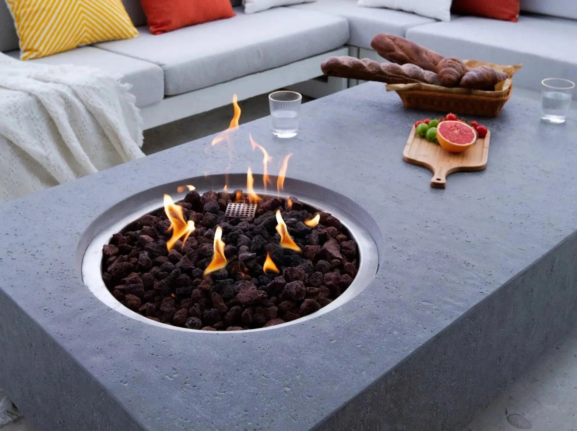 Caminetto Da Tavolo In Acciaio Inox E Vetro - Braciere Decorativo Con Pietre Per Interni, Matrimoni E Feste